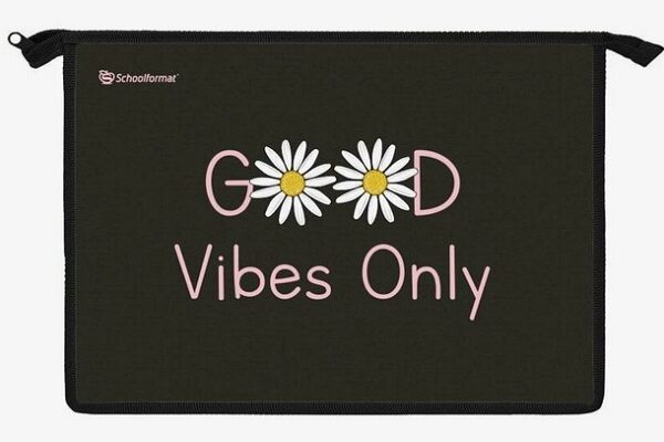 Папка д/тетрадей 1 отд. А4 Schoolformat ПРИВЕТ РОМАШКИ молния сверху 325х230х55 мм черн. пластик д/девочек